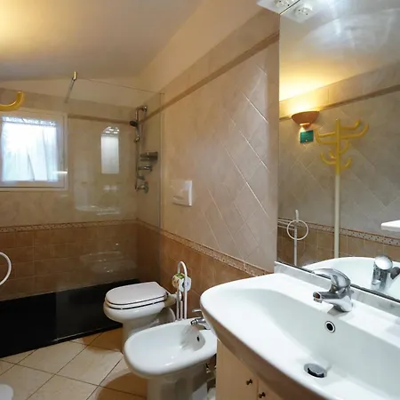 Casaisoladelba Immersa Nel A 80mt Dalla *