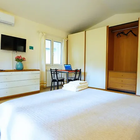 Capoliveri -lacona 80m From Beach-ac-wifi- Parking-garden Lacona