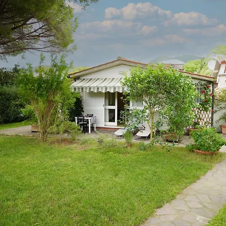 Capoliveri -lacona 80m From Beach-ac-wifi- Parking-garden *